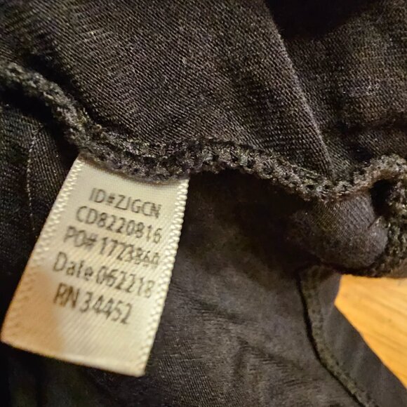 Cuddl Duds, Cowl Neck, Long Sleeve, Lightweight, Thumbholes, size L, Black Shirt - Picture 7 of 9